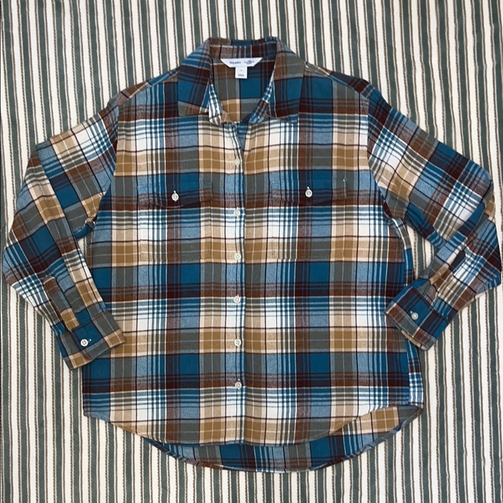 Old Navy Women’s ‘the boyfriend shirt’ button down plaid flannel